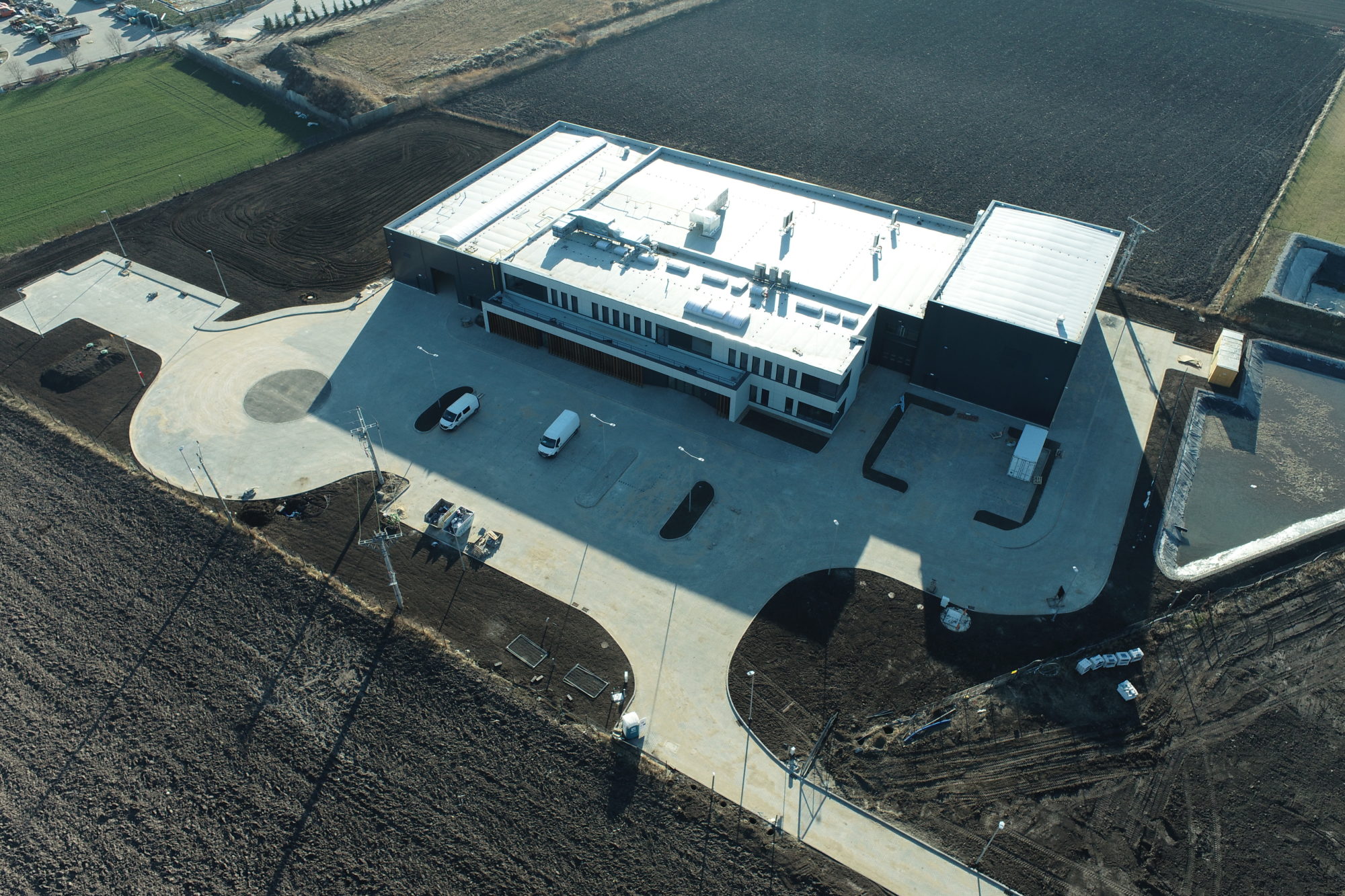 DCIMSURVEY100_0001100_0